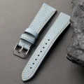 E silver buckle
