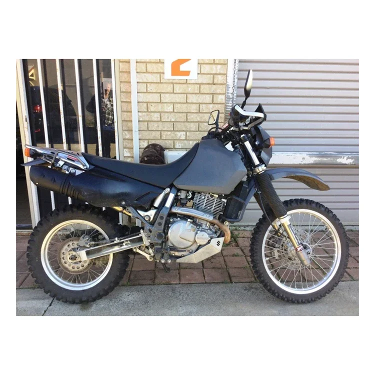 Fairly used ost popular Suzuki DR 650 stroke racing motorcycle dirt motorbike high speed