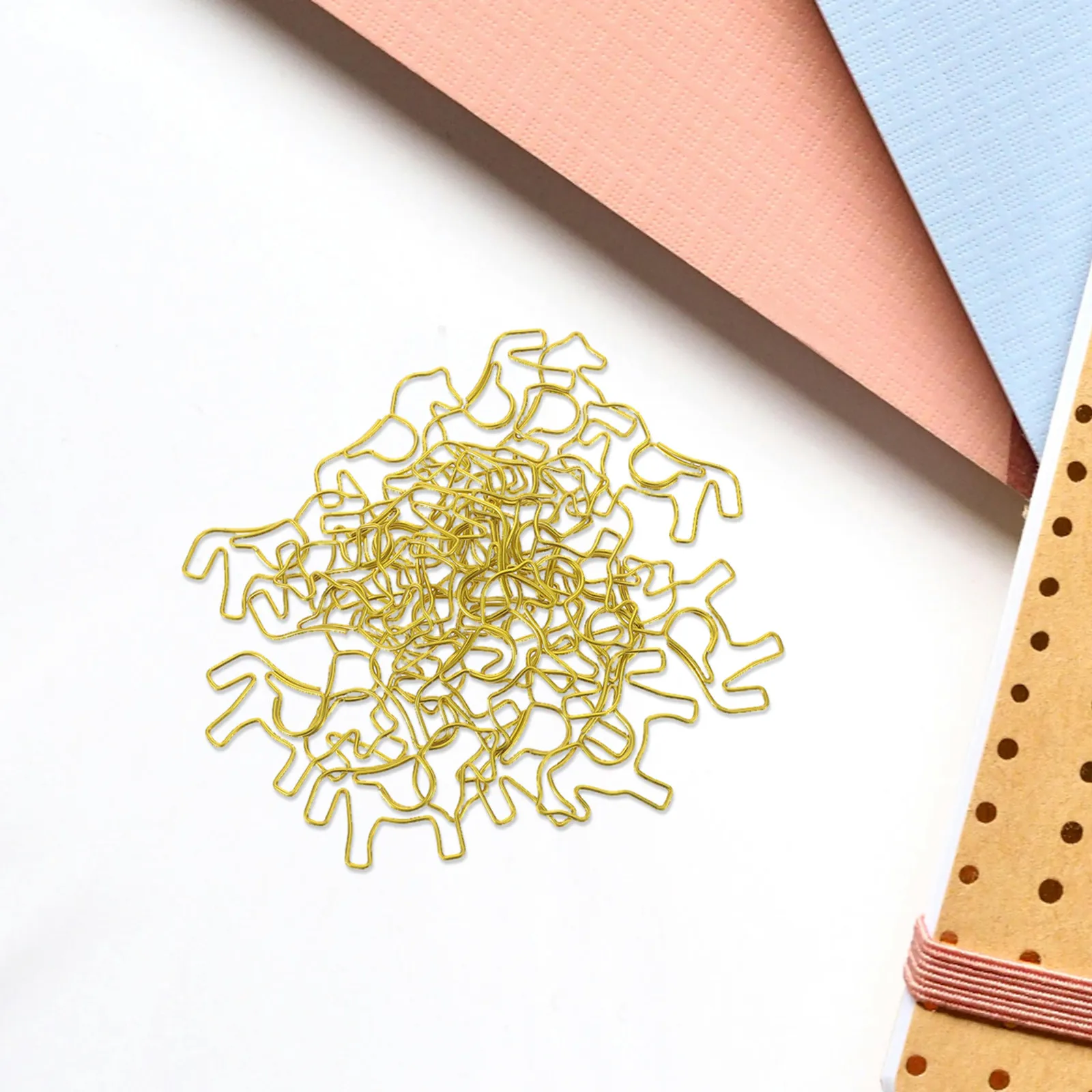 30Pcs 귀여운 말 모양 종이 클립 반짝 이는 골드 금속 작은 장식 종이 클립 크리스마스 신년 파티 호의 선물 교사