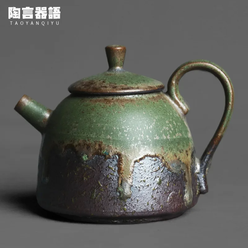 

Retro kiln roasted bronze glaze hand-held teapot handmade pottery flow glaze texture effect kung fu tea ceremony tea maker singl