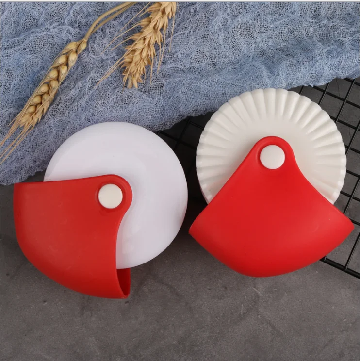 New Noodle Maker Lattice Roller Docker Dough Cutter Tool Kitchen Helper DIY Dough Cutting Tools