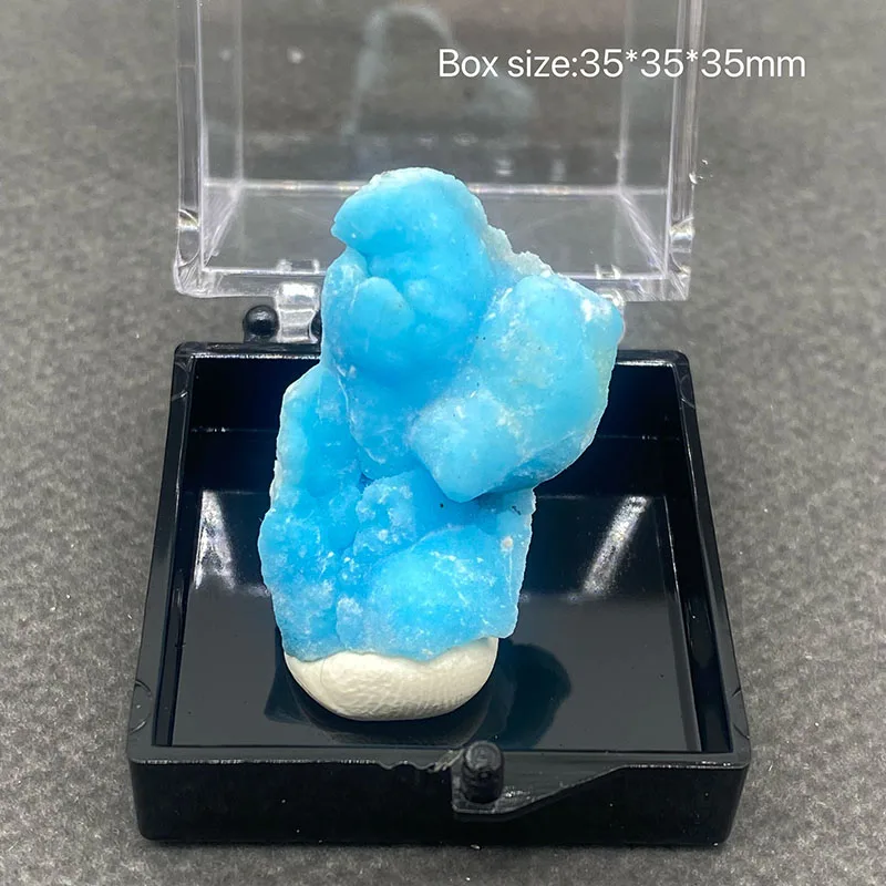 100%  Natural blue aragonite Mineral Specimens Stones and Crystals Healing Crystal +Box size ：35*35*35mm