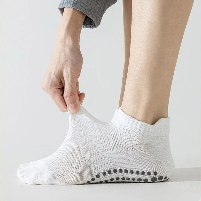 Men's Thin Cotton Non-slip Grip Yoga Socks