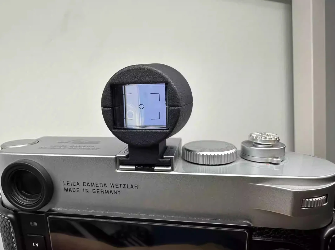 da linha Frame, Visor externo da câmera,