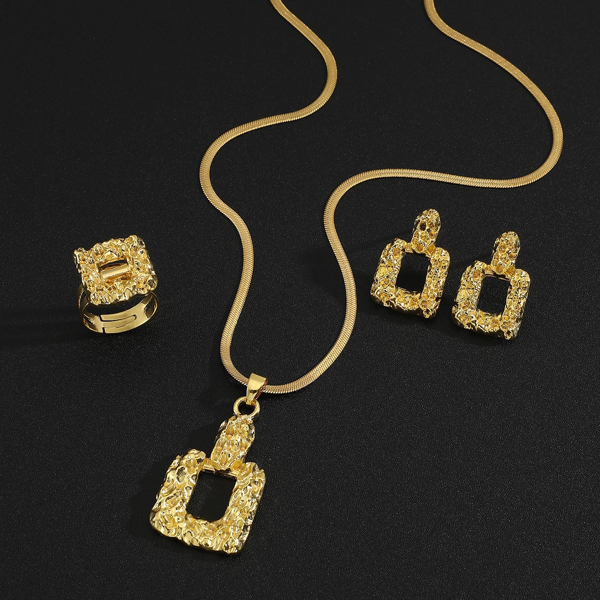 Women's gold Color Stainless steel Wedding Jewelry Luxury Pearl pendant Necklace+ earring+ rings Ladies Jewelry Sets for Bridal 4