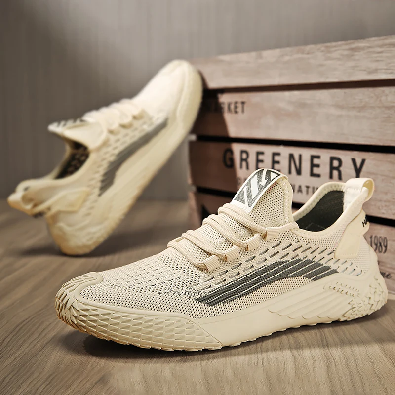 

New Men Casual Sport Shoe Breathable Lightweight Sneakers Outdoor Mesh Black Running Shoes Athletic Jogging Tenis Walking Shoes