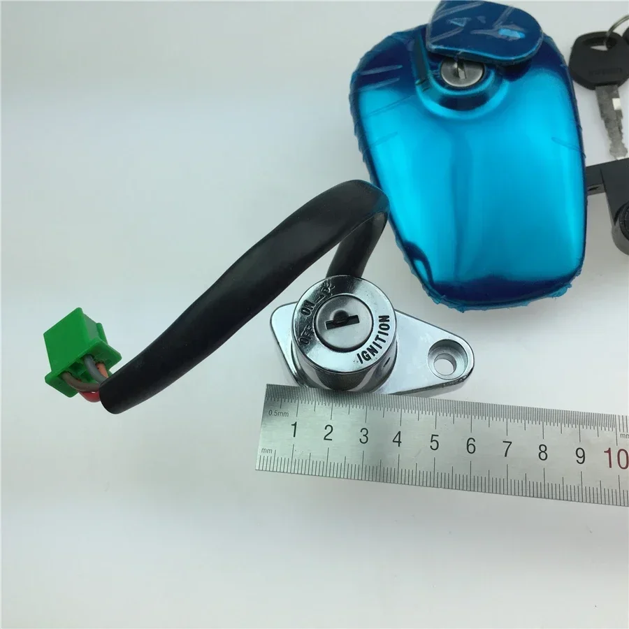 CFMOTO 오토바이용 CF250T-5a 스프링 V5 V9 전자 잠금 연료 탱크 커버 잠금 세트