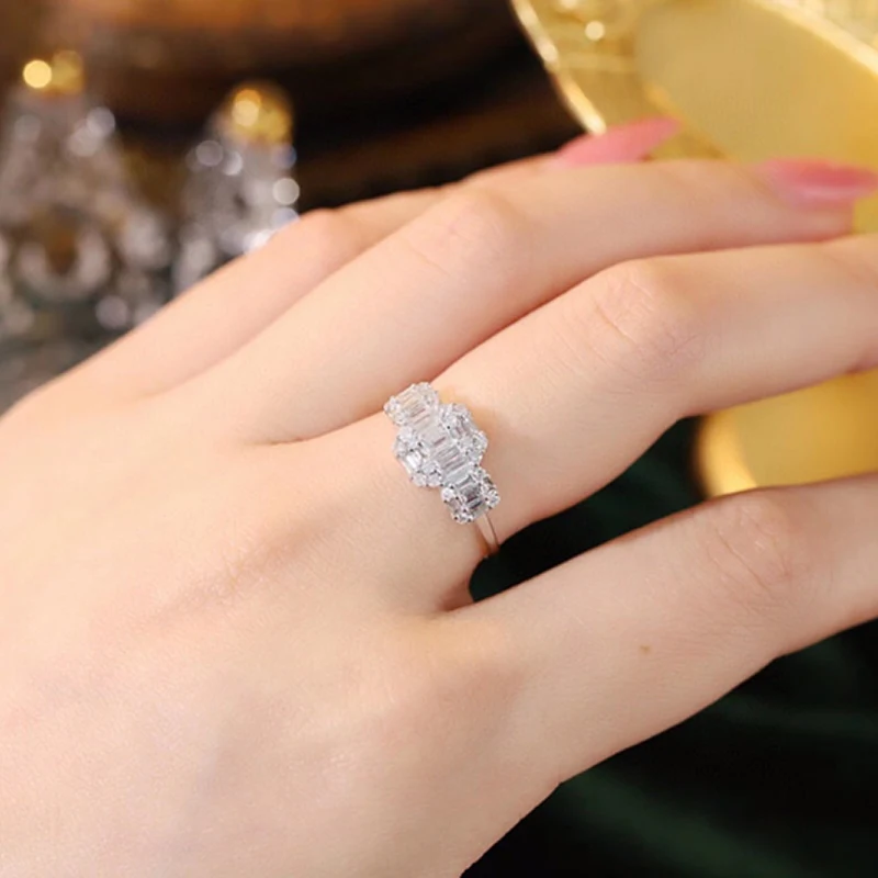 Aazuo 18K Solik White Gold Real Diamond 0.52ct H Big Square Wedding Ring  Gift For Women Luxury Engagement Halo anillos mujer