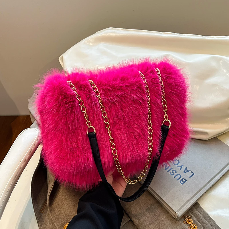 Modische Halbmond-Plüsch-Umhängetasche für Damen, Designer, flauschige Kunstfell-Handtasche, Kette, Unterarmtasche, 2025, Winter-Geldbörse, Klappentaschen