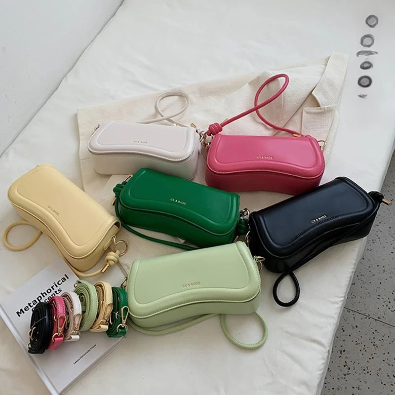 

Underarm Shoulder Side Bags 2023 New Fashion Cute PU Leather Vintage Rivet for Women Solid color Tote Trend Lady Unique designer