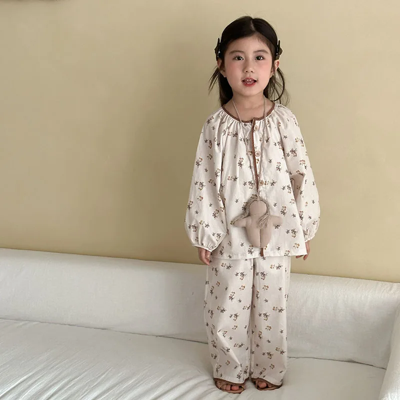 Cotton Girls Long Sleeves Pajamas Set for Autumn