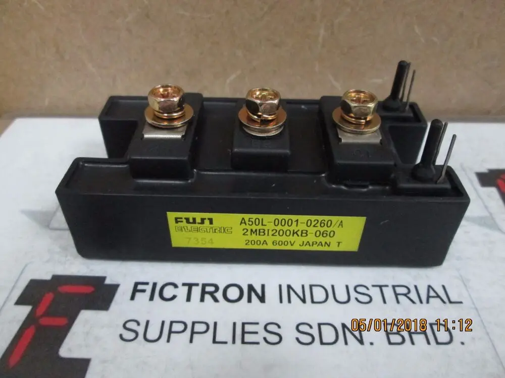 

Новинка 1 шт. 2MBI200KB-060 модуль FUJI IGBT 2MBI200KB060 A50L-0001-0260/A