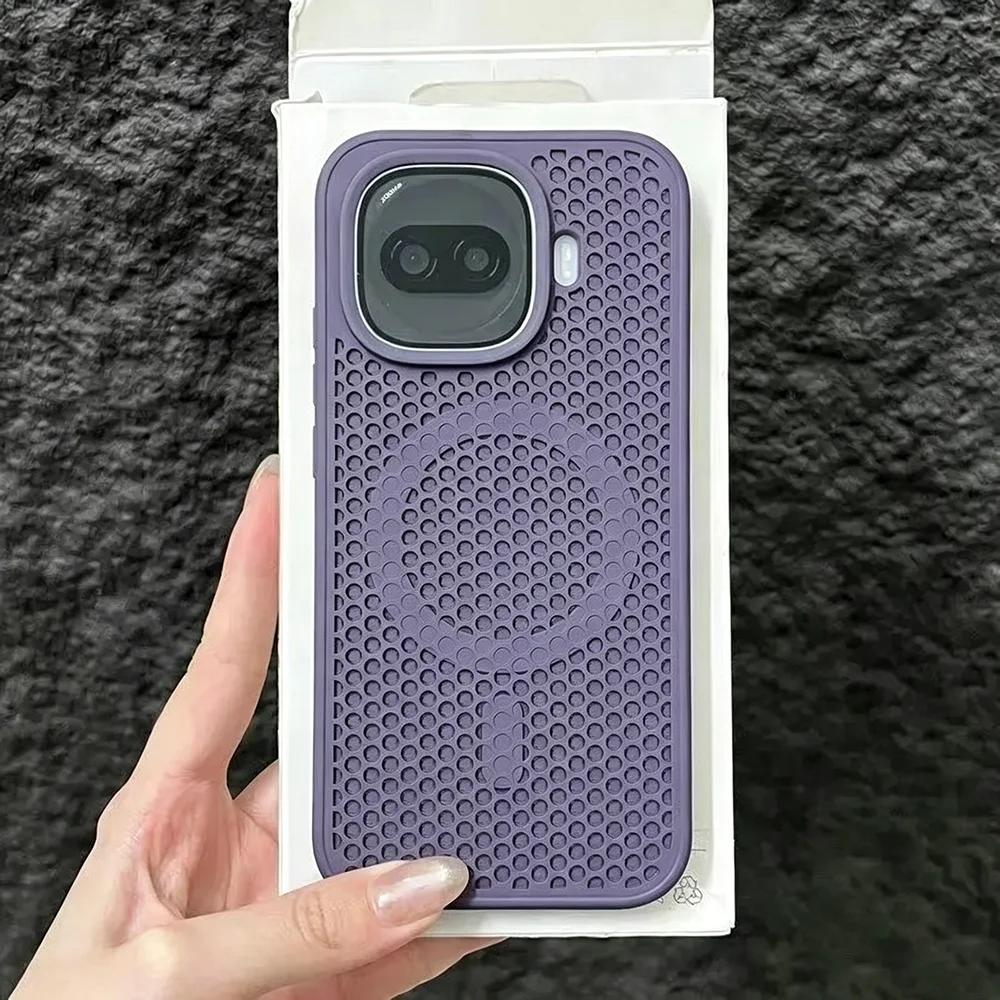 Magnetic Cooling Mesh Breathable Shockproof Phone Case with Heat Dissipation