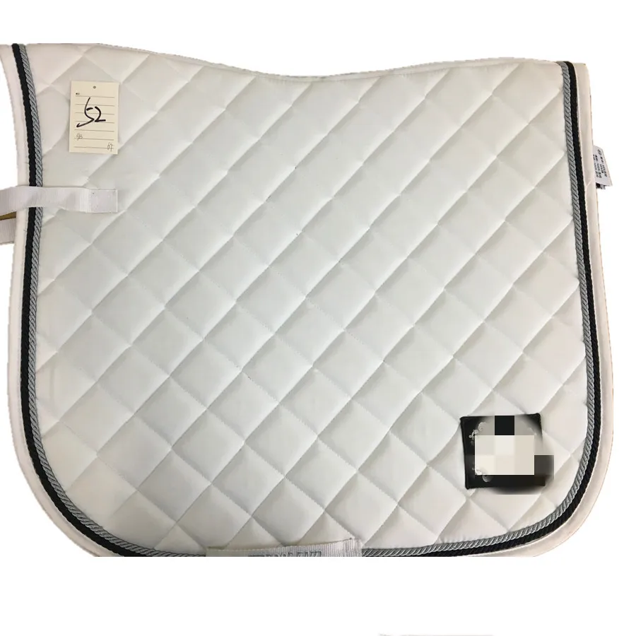 New developing horse saddle pad