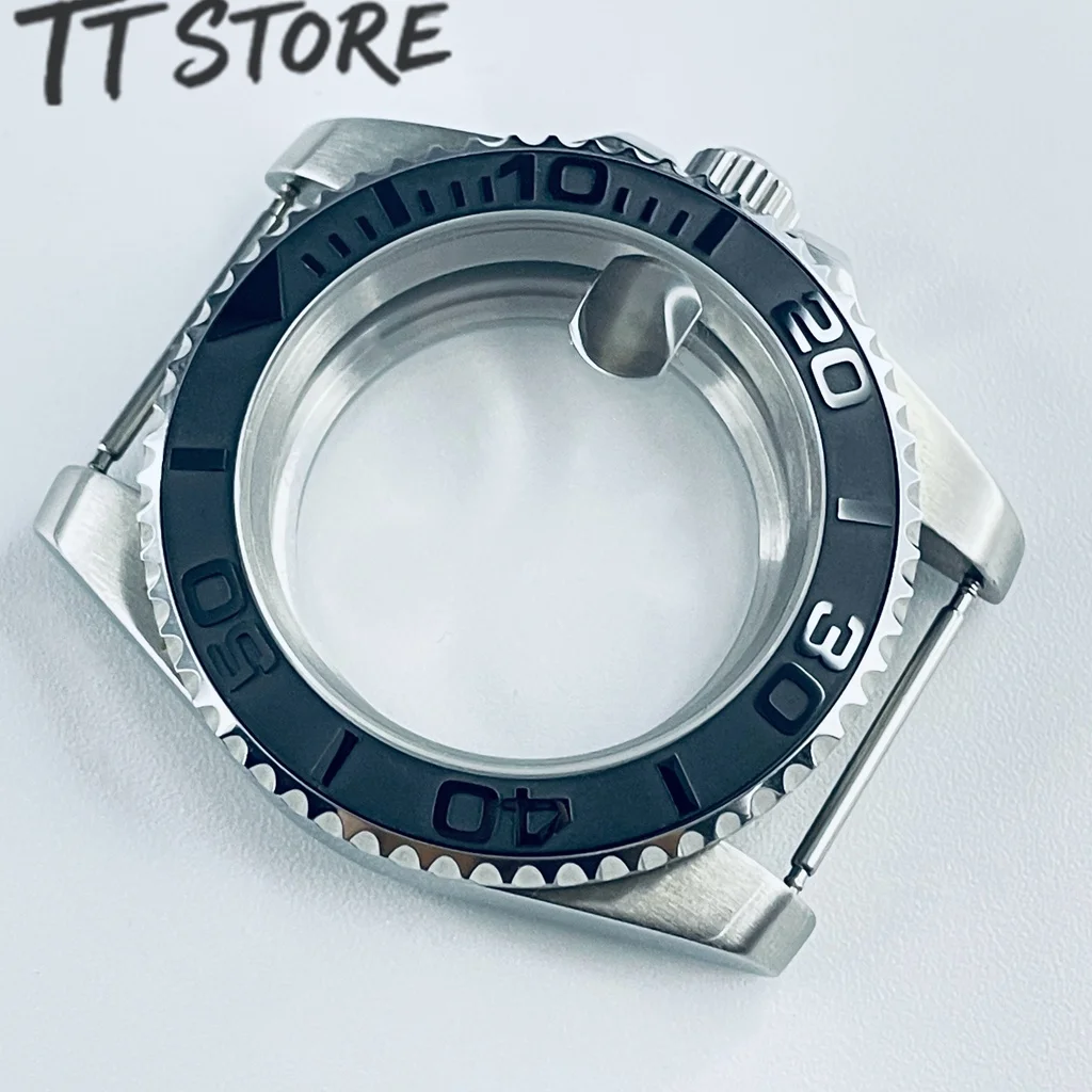 Sleek Silver 40mm Watch with Ceramic Bezel & Sapphire Case - Unisex Design