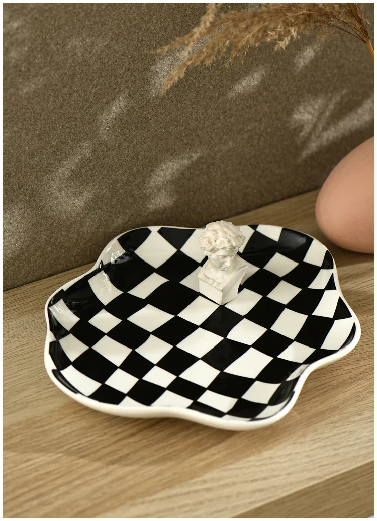 Description Picture 4 of itemNordic Ceramic Tray Creative Black White Checkerboard Jewelry Storage Trays Decorative Dessert Dishes Plate Home Decoration