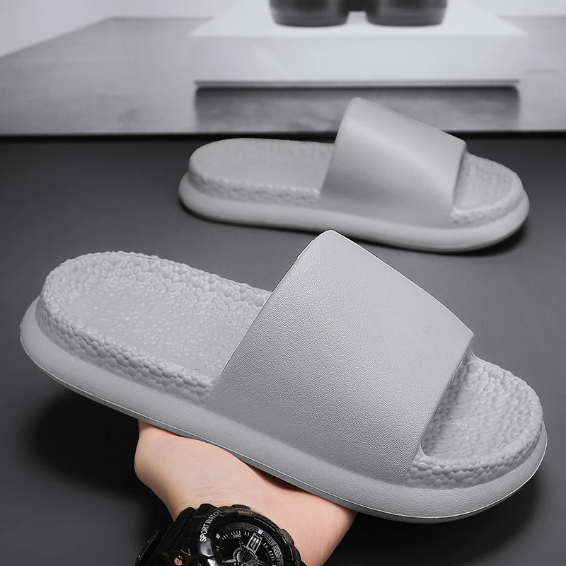 

High Quality 2023 New Men Slippers Slides Outdoor Indoor Non-slip Soft Thick Bottom Slippers Beach Shoes Bathroom Home Slippers