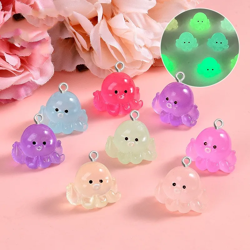 

10Pcs Cute 3D Luminous Octopus Resin Charms Kawaii Marine Animal Pendant Crafts DIY Keychain Decorate Accessories Jewelry Making