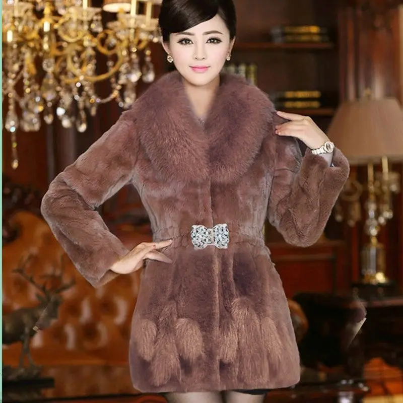 2022 New Winter Thick Plush Warm Clothes Big Size 4XL Overcoat Faux Fur Collar Fashion Ladies Coats Furry Female Coats Soft 6