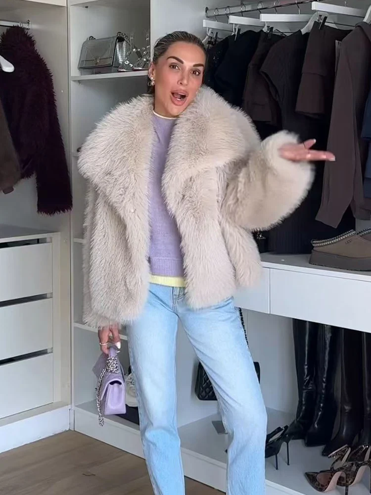 2025 Winter Women Casual Faux Fur Jackets Fashion Outerwear Elegant Solid Oversized Turn Down Collar Warm Thick Fur Coats