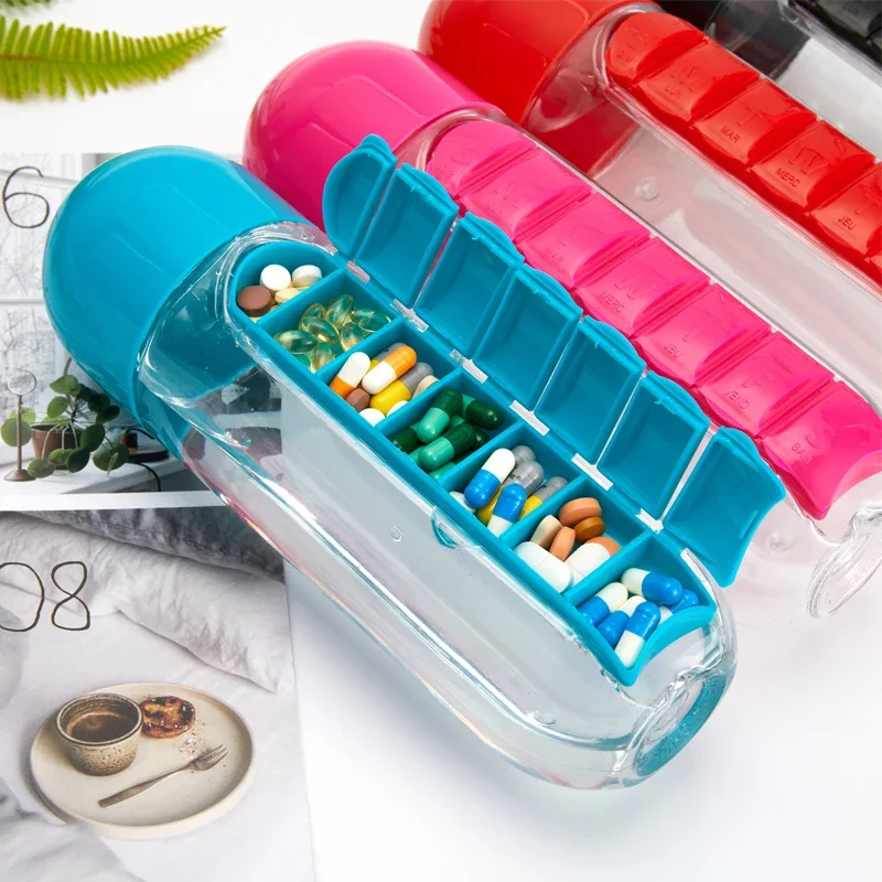 

1pc in 1 600ml 7 Grids Medicine Box Water Cup Sports Plastic Water Bottle Combine Daily Pill Boxes Organizer Drinking Bottles