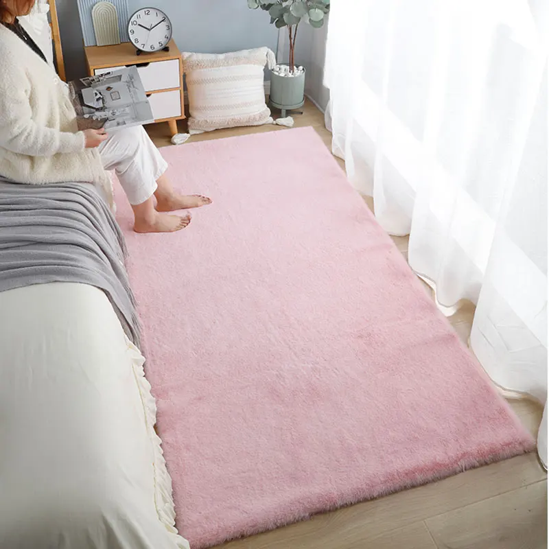 Imitation Rabbit Fur Carpet Fluffy Children's Bedroom Rug Modern Living Room Coffee Table Foot Mat Plush Bay Window Sofa Cushion