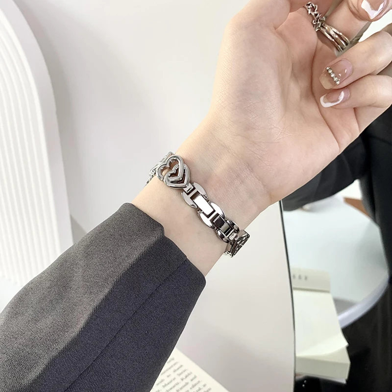 Elegant Diamond Metal Bracelet for Apple Watch - Women's Jewelry Strap
