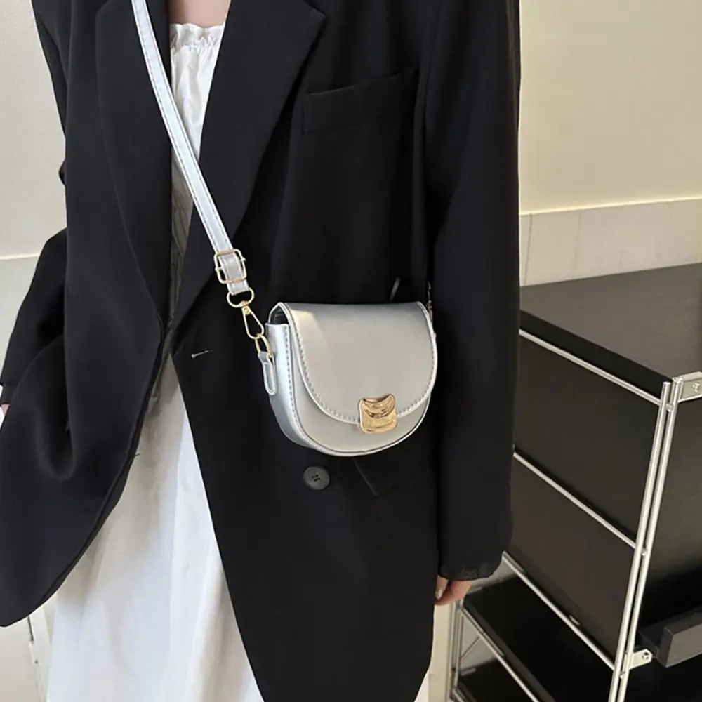 

Y2k Silver Small Saddle Bag Fashion Solid Color PU Leather Messenger Bag Simple Korean Crossbody Bag Girls
