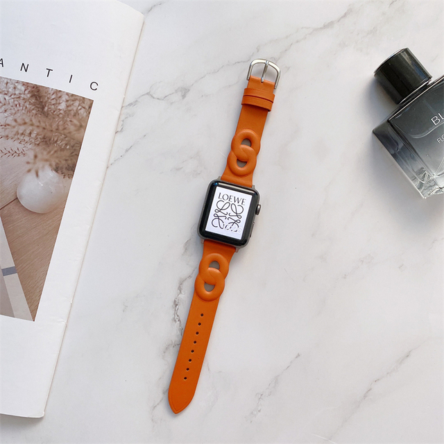 Circle Leather Thin Strap For Apple Watch Band Series 7 6 5 4 3 SE 2 1 Soft Wristband For iWatch 41 45 38 40 42 44 MM