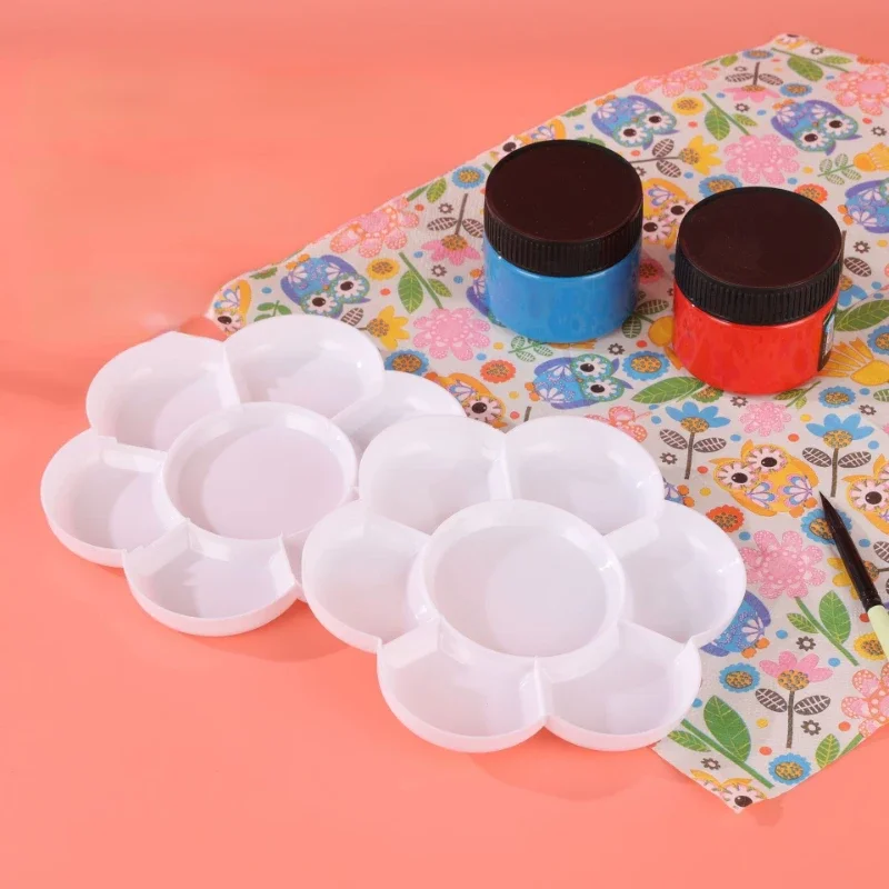 Paint Palette Plum Blossom Compartment Oval Palette Art Watercolor Gouache Palette Pigment Dispensing Tray Painting Supplies 4