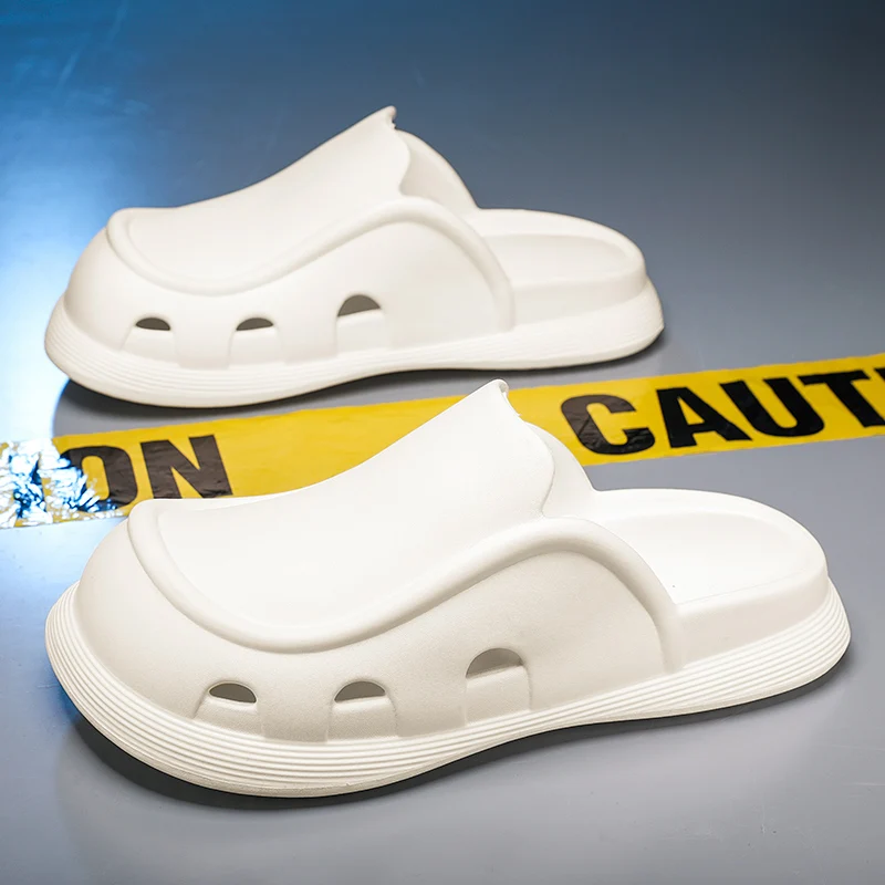 Men's slippers Soft and comfortable Non-slip Wear-resistant Indoor and outdoor Ventilate Thick bottom Shoes for men Unisex New
