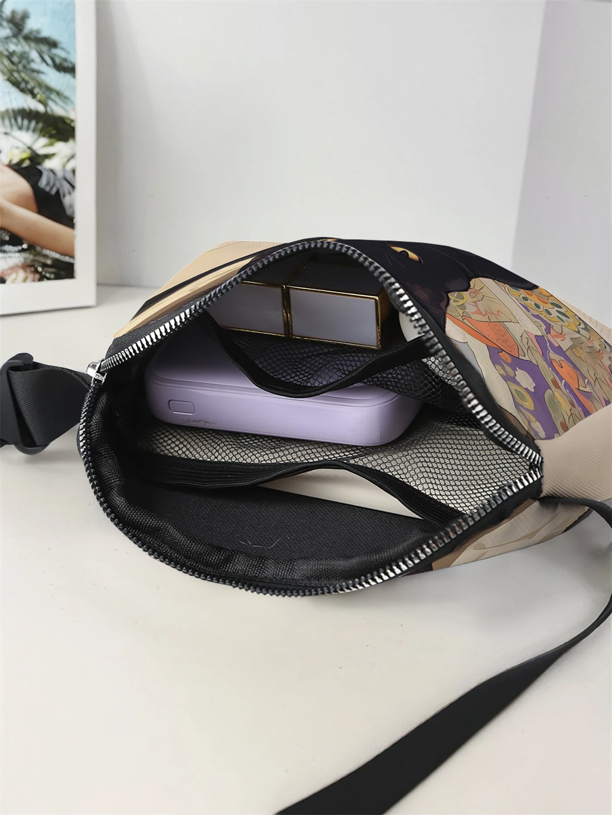 1-piece set, black cat pattern fashionable adjustable crossbody bag, neutral sports waist bag, suitable for running