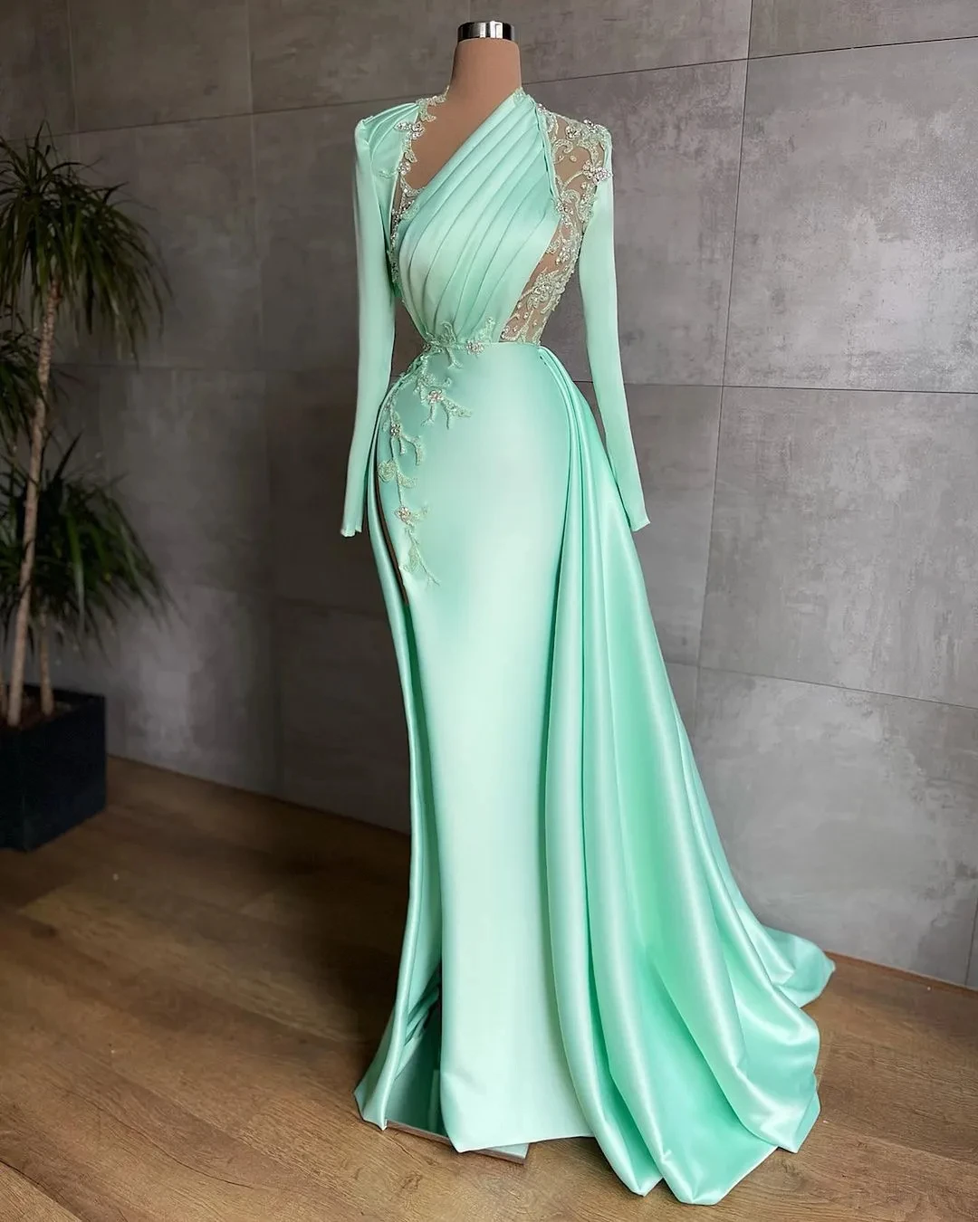 

2024 New Arabic Aso Ebi Luxurious Mermaid Sexy Prom Dresses Lace Beaded Satin Appliques Long Evening Formal Party Birthday Gowns