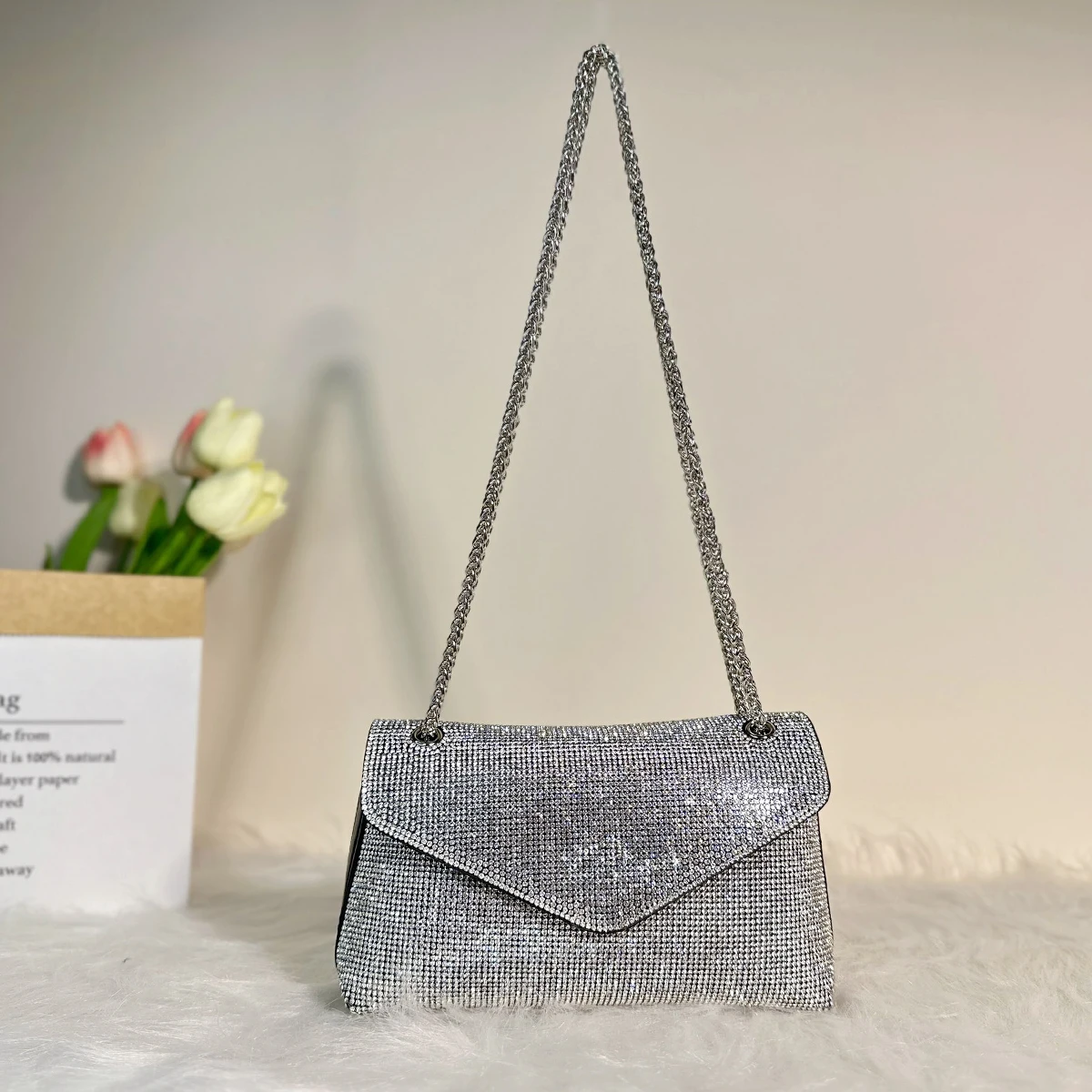 thumbnail image 1 of JIOMAY Bolso de hombro de noche con diamantes de imitación para mujer 2024 Monederos y bolsos de mano con cadena Bolsos cruzados con cadena ajustable Bolso de diseñador, 1 of 5