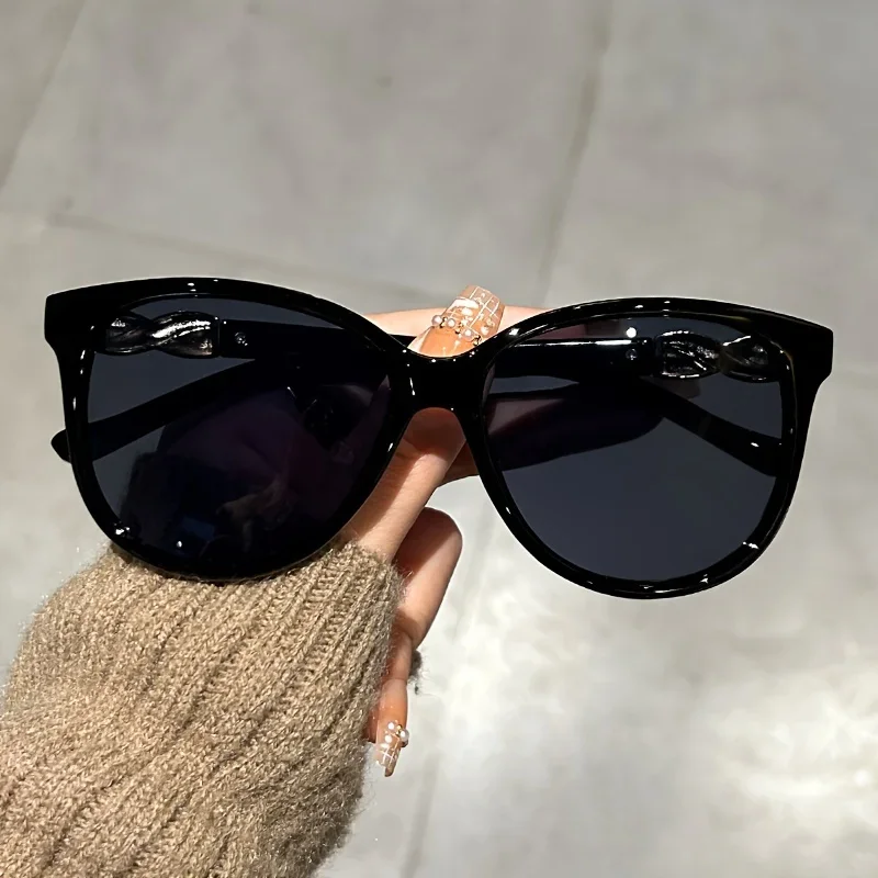 Vintage Cat Eye Shades 2
