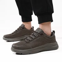 New 2025 Men's Casual Leather Shoes Outdoor Soft Bottom All-Season Fashionable British Style Shoes Waterproof Polyurethane Insol