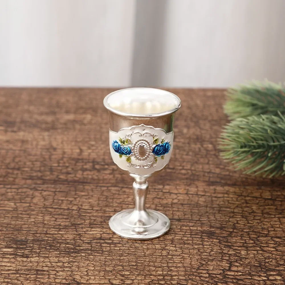 Gold Vintage Wine Goblet - European-Style Drinkware