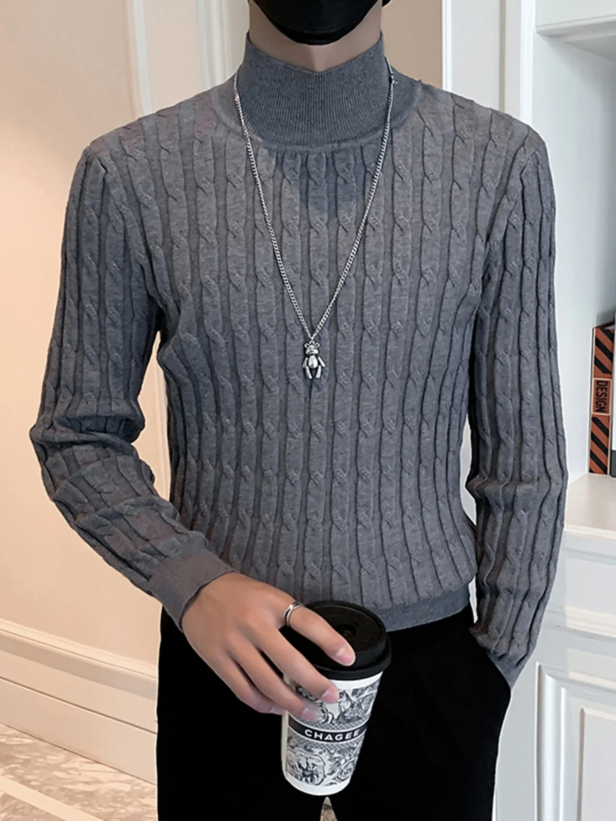 GRAY