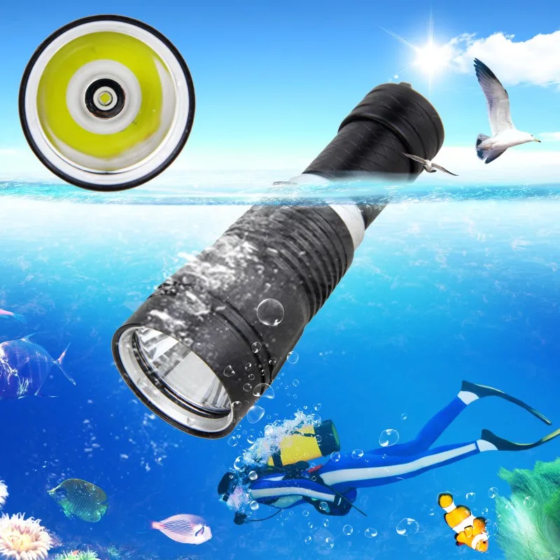 

Super bright Diving Flashlight IP68 waterproof rating Powered by 18650 battery 26650 single charge Professional led diving light