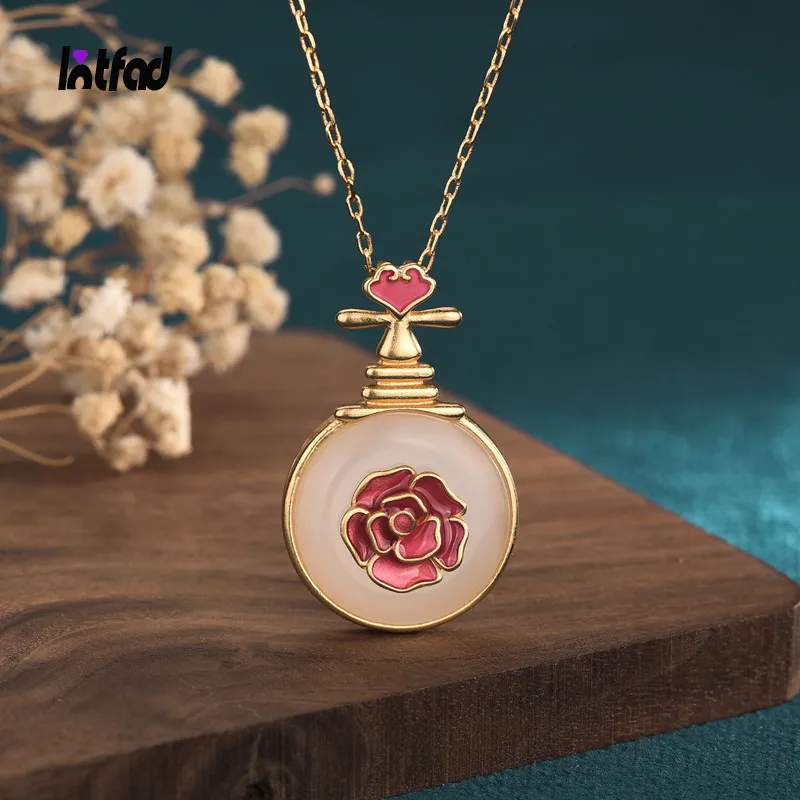 

Vintage Exquisite White Jade Pendant Necklaces Palace Design Flower Lute Enamel Necklace for Women Fine Pendant Jewelry