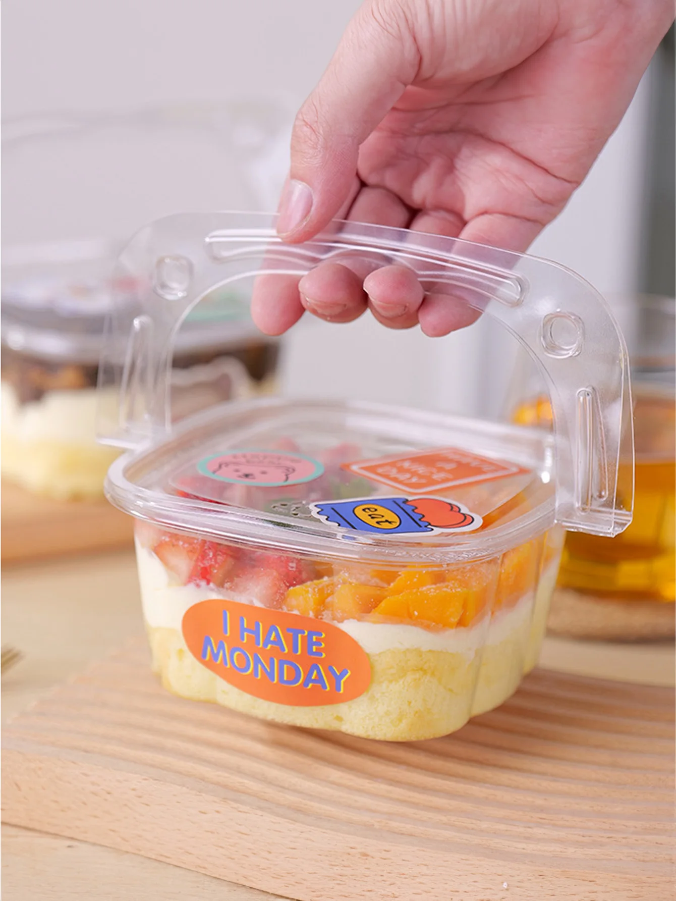 Children's Satchel Flower Basket Cake Box Soy Milk Mousse Fruit Fishing with Lid Baking Pastry Box Ice Powder Satchel Packaging Soy Milk Thousand Layer Mousse Fruit Fishing Disposable Baking Blister