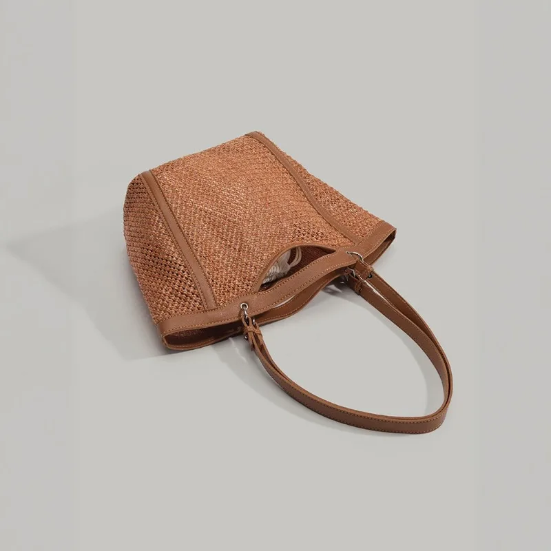 2025 Summer New Large Capacity Straw Weaving Bag Women's Lazy Style Underarm Single Shoulder Bag Fashionable Handbag