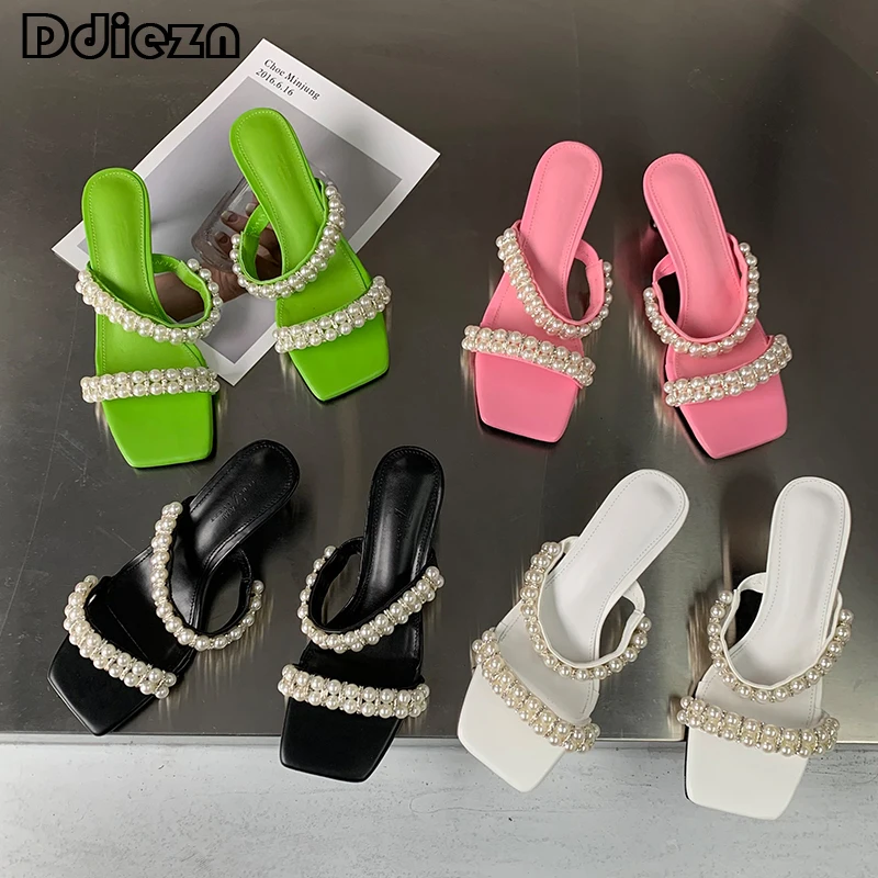 

Элегантные женские туфли на тонком высоком каблуке, новинка 2023, модные женские блестящие туфли-лодочки, обувь с искусственным жемчугом