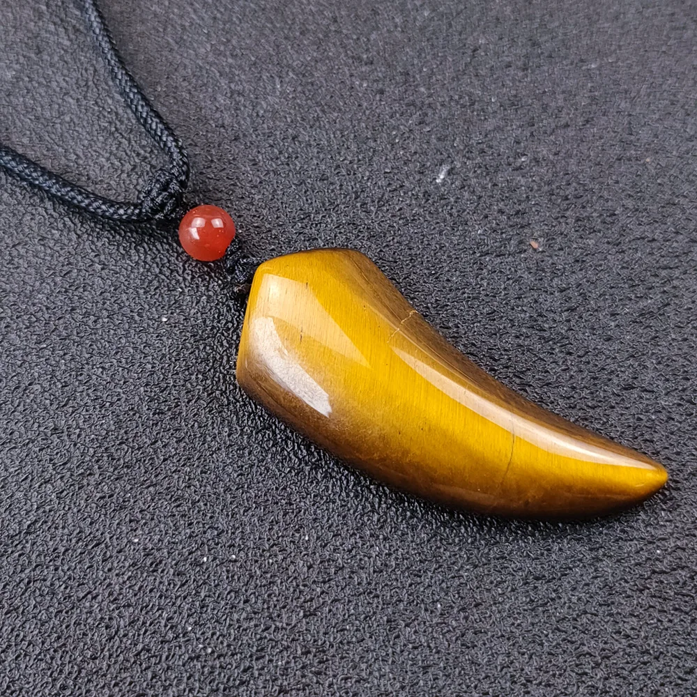 Natural Tiger Eye Stone Wolf Tooth Spike Pendant Necklaces For Women Men Adjustable Ox Horn Shape Couple Choker Medition Jewelry