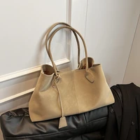 Sac à main polyvalent en faux daim pour femme, sac à main de grande capacité, sac initié, haute qualité, produit tendance, savoir, solide, 2025 2