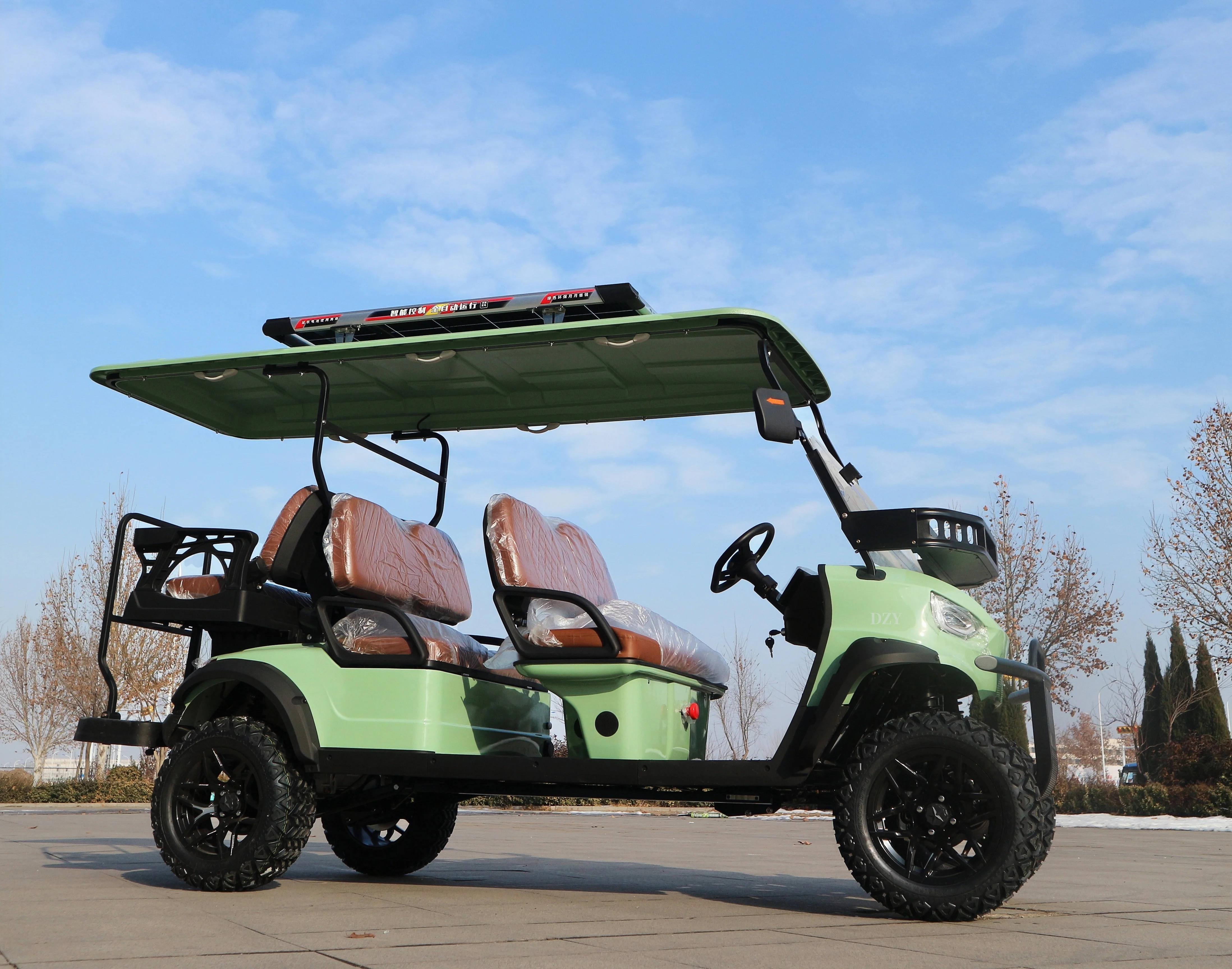 Latest Practical Electric Chinese Golf Cart Sightseeing Car 6*8V/150ah with Free Maintenance Battery