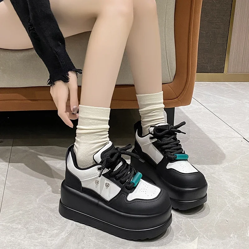 

Women Leather Chunky Sneakers New Autumn High Platform Casual Shoes Lace-up Dad Sport Shoes Woman 8CM Wedge Vulcanized Dad Shoes