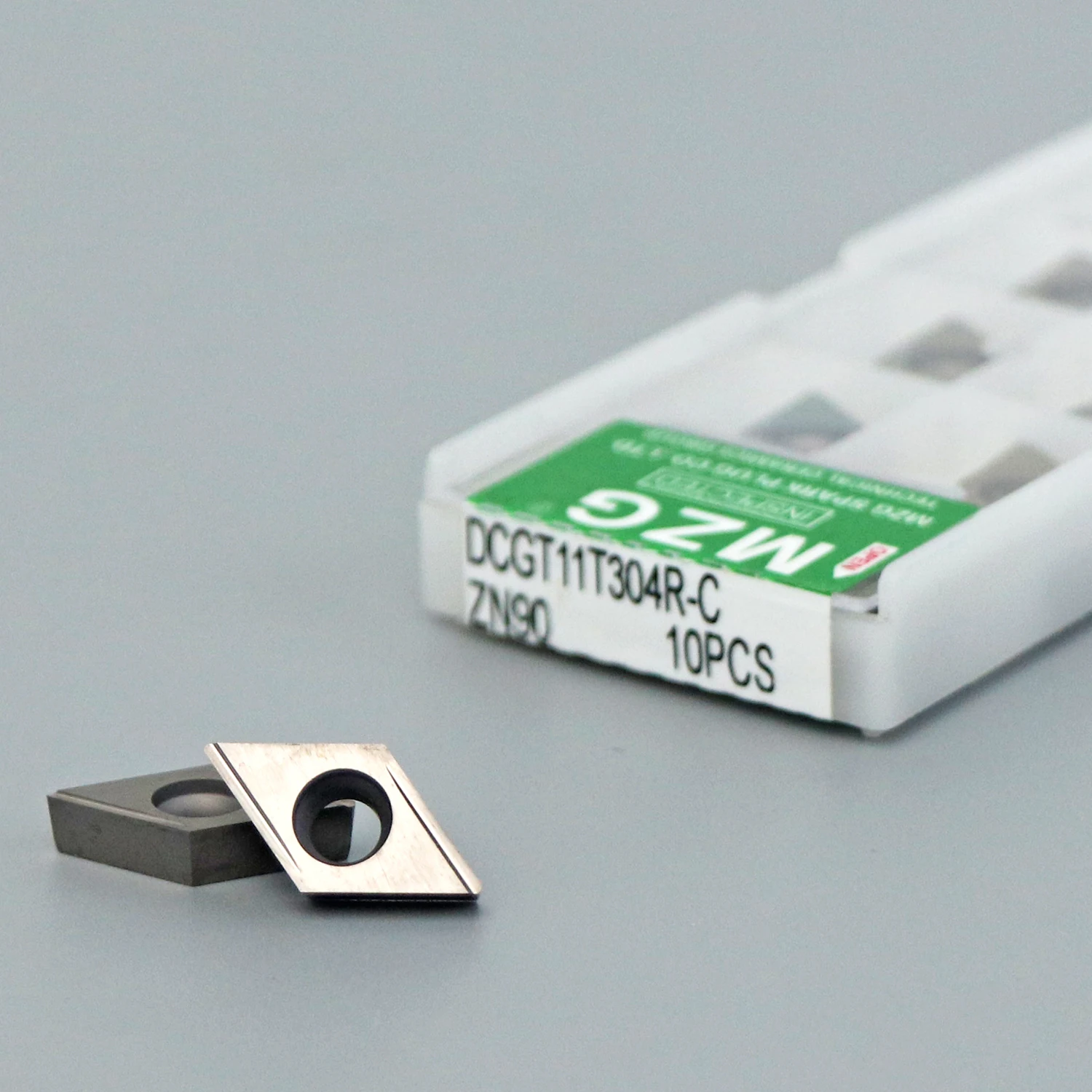 MZG 10pcs DCMT DCGT 11T308 11T304 070204 경질 합금 구리 및 알루미늄 선반 스테인레스 스틸 가공 카바이드 인서트 DCMT