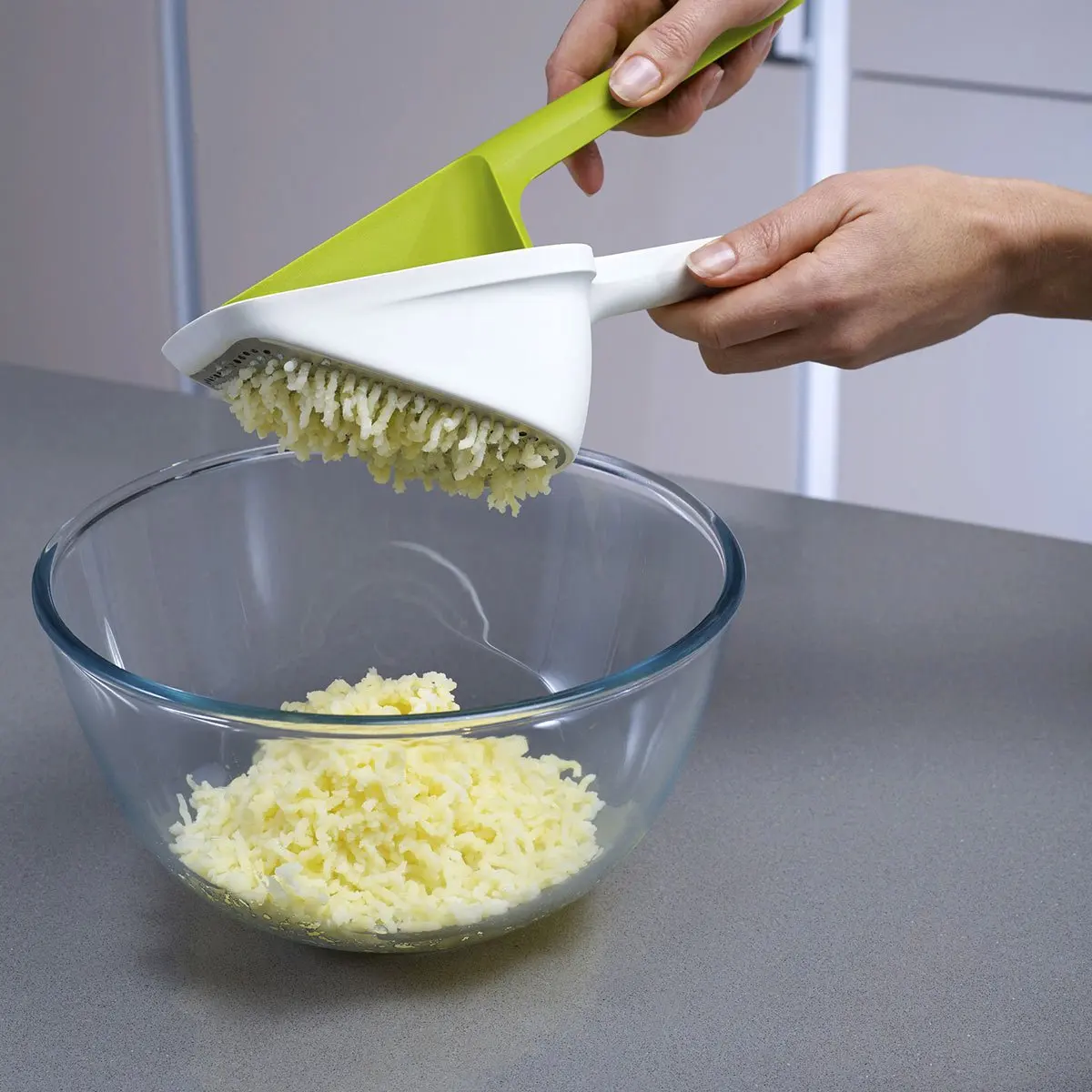 Potato Masher Manual Masher Kitchen Non-Scratch Nonstick Potato Pumpkin Ricer Smasher Kitchen Tools for Bean, Root