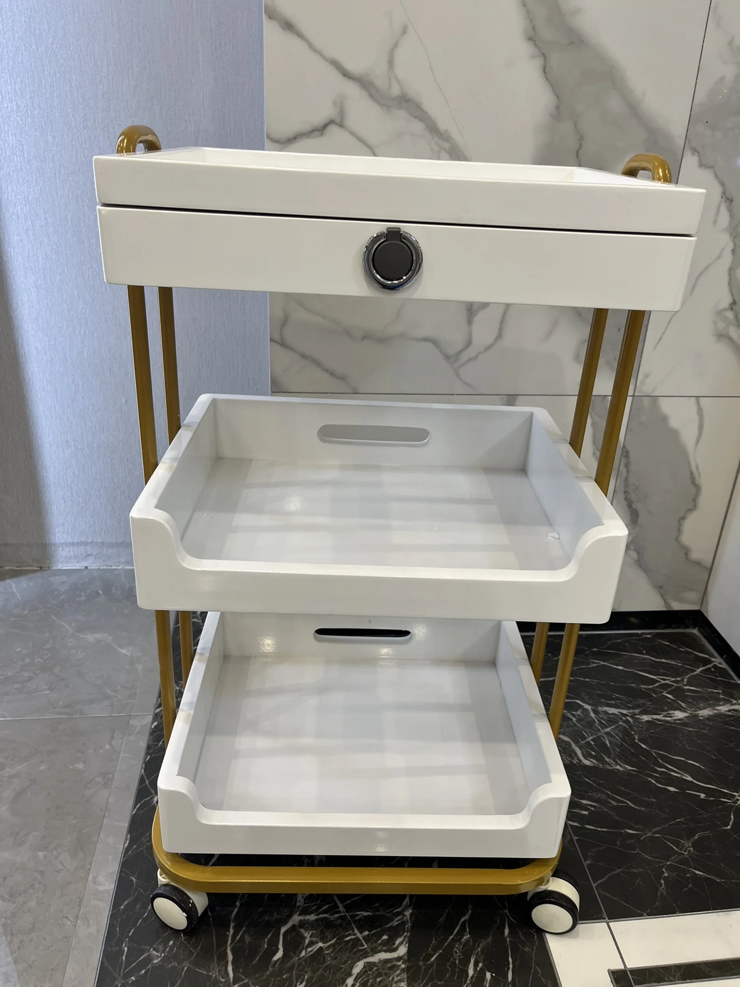 Description Picture 4 of itemNew Beauty Salon Trolleys Light Luxury Salon Furniture Beauty Salon Storage Drawer Rack Home Simple Snack Trolley with Wheels